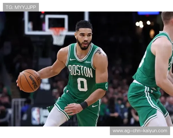 布朗34+8+7难挽败局，怀特高效输出：绿军失利背后的亮点